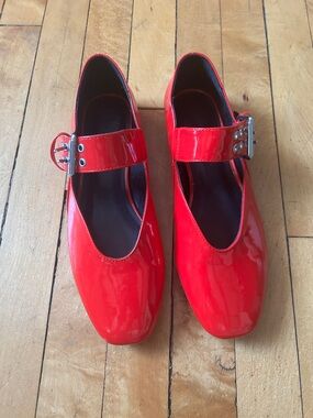 Women’s size 8 Red Mary Jane Shoes with Buckle
